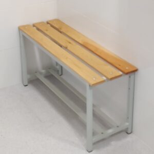 BANQUITO ACERO INOX 49X40X25 CM